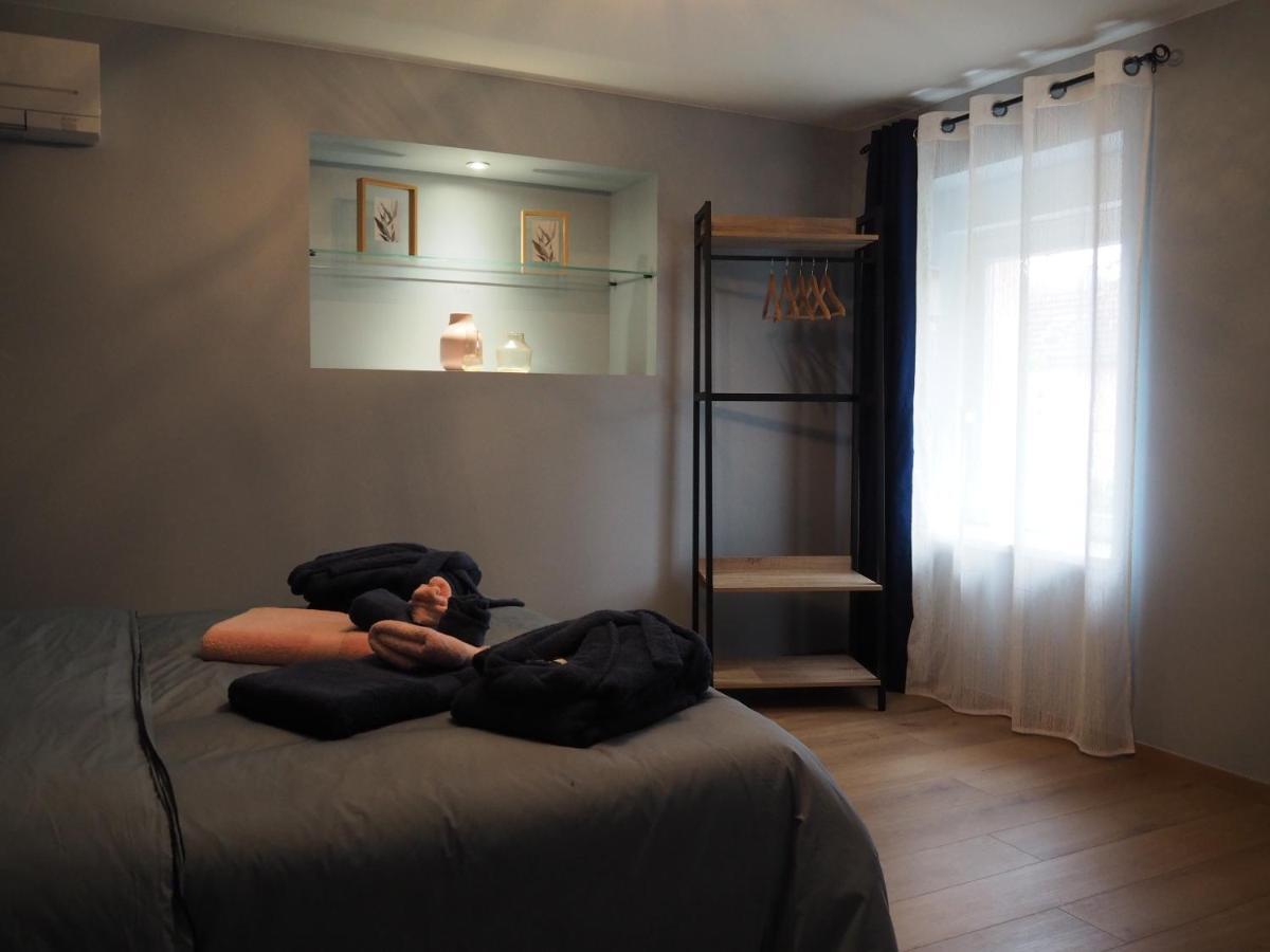 Gite Le Renouveau Avec Jacuzzi Privatif Ban-de-Laveline Exterior photo